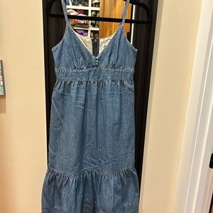 Super cute denim maxi dress